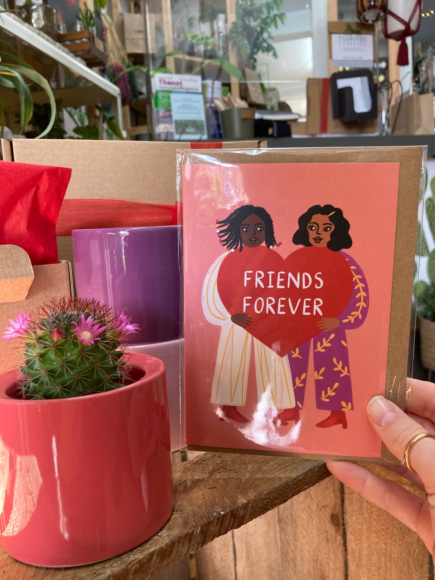 'Friends Forever' - Gift Box